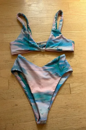 Skatie bikini Two-Piece Swim top medium bottom small thumbnail 1