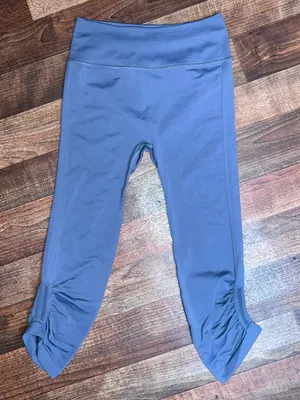 lululemon athletica grey Ruched Hem Leggings cropped size 6 thumbnail 1