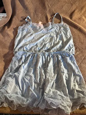 Victoria’S Secret 2 Piece Sleep Set thumbnail 1