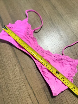 Skims Pink lace bralette with adjustable straps. Size: XL thumbnail 3