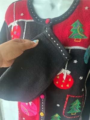 Vintage Karen Scott Holiday Cardigan Black Red Embroidered Ornaments M thumbnail 4