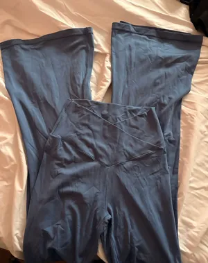 Aerie Offline Leggings High-Waisted flared thumbnail 1