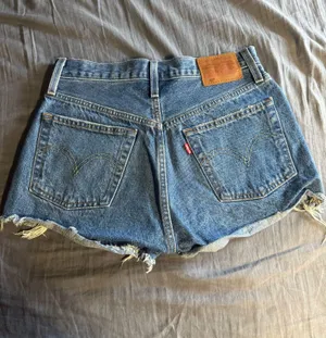 Levi’s 501 Shorts High-Rise thumbnail 2