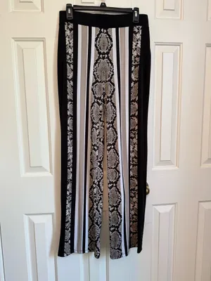 INC International Concepts Black and White Snake Print Curtains Pant thumbnail 1