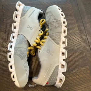 gray On Cloud 5 Terry sneakers 9.5 women thumbnail 8