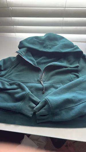 Lululemon Half-Zip Scuba thumbnail 1