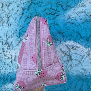 Juicy Couture Pink Strawberry Makeup Bag Y2K Cosmetic Pouch NWT thumbnail 2