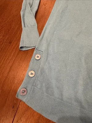 J. Crew Light Blue V-Neck Button-Side Sweater Medium - C1-601 thumbnail 4