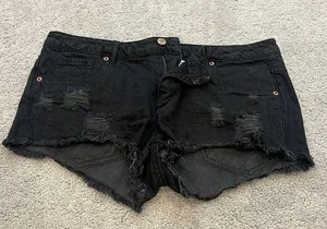 h and m divided size 10 black ripped jean shorts thumbnail 1