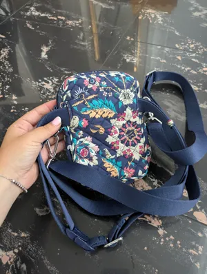 Vera Bradley Harry Potter Home To Hogwarts Crossbody Bag thumbnail 5