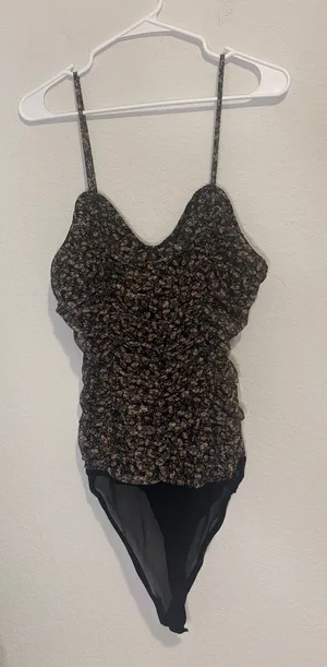 ee:some floral Print Ruched Black Bodysuit Medium thumbnail 1