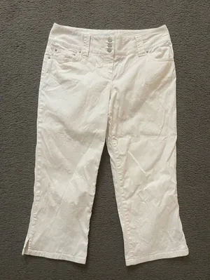 LOFT White Cropped Capri Jeans with Triple-Button Waist thumbnail 1