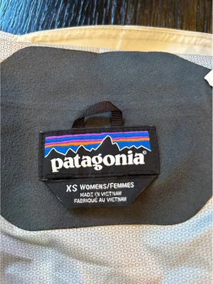 Patagonia H2No Beige Waterproof Jacket with Hood Sz XS thumbnail 8