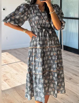 Floral Dress {Size Small} thumbnail 1