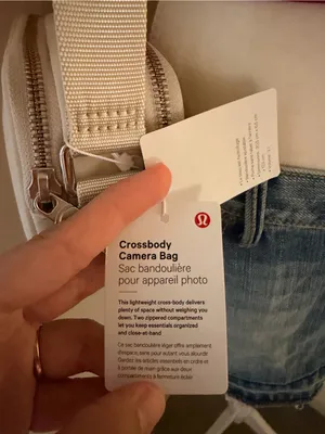 lululemon athletica Cream Crossbody Bag with Adjustable Strap thumbnail 8