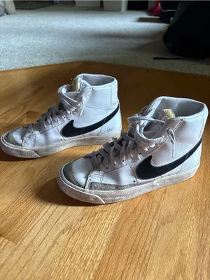 Nike Men’s White High-Top Sneakers with Black Swoosh and Gray Suede Toe thumbnail 2
