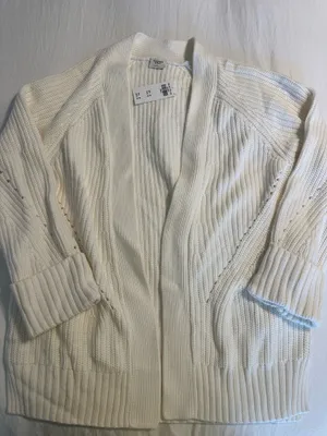 Abercrombie White Knit Cardigan thumbnail 1