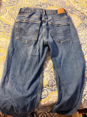 american eagle jeans thumbnail 3