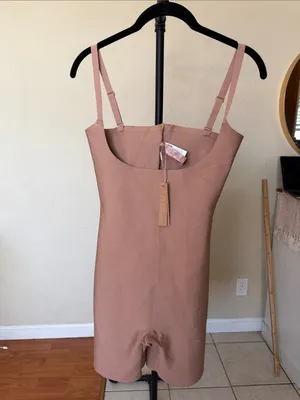 Skims Body Zoned Open Bust Mid Thigh Bodysuit Sz XL Color: Sienna thumbnail 3