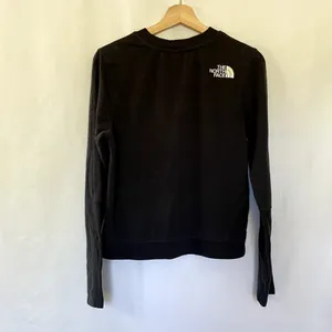 The North Face black‎ crewneck pullover sweater women's size medium cotton thumbnail 6