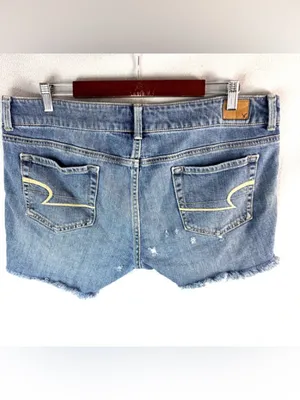 American Eagle Outfitters XL Light Blue Distressed Denim Jean Shorts thumbnail 2