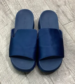 Vionic Monica Slides Size 7 thumbnail 1