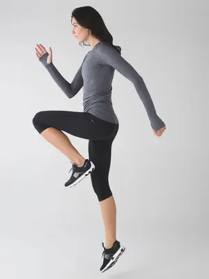 Lululemon Swiftly Tech Long Sleeve Heathered Black Size 12 thumbnail 4