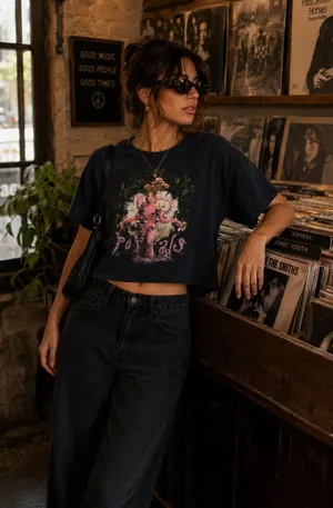 Melanie Martinez‎ Portals Graphic Tee Raw Hem Black Size L Grunge Indie Sleeze thumbnail 1