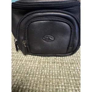 Boulder Ridge‎ 3 Zippered Pouch Belt Bag In Black Leather With Adjustable Strap thumbnail 2