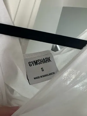 Women’s Gymshark Top thumbnail 2