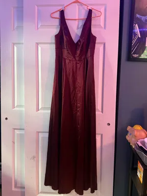David's Bridal Bridesmaid Dress thumbnail 2