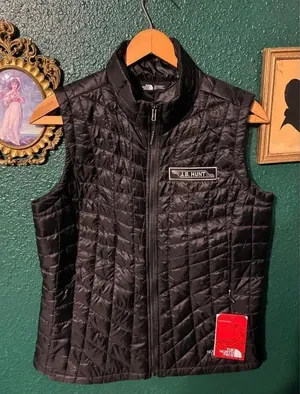 The North Face Thermal Black Quilted Nwt Vest Size Medium thumbnail 1