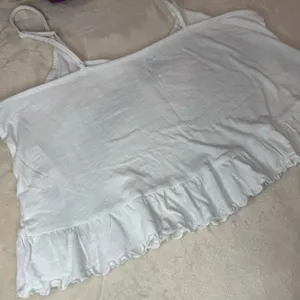 American Eagle NWT White Cropped Relaxed Cami thumbnail 13