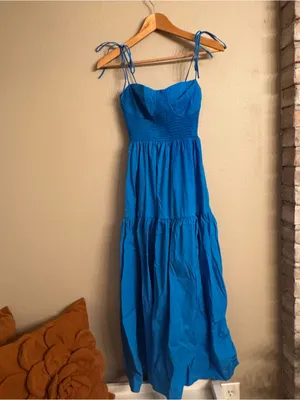 ASTR THE LABEL Tiered Smocked MIDI Dress thumbnail 2