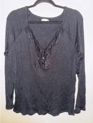 Maurices Grunge Black Ribbed‎ Lace Henley V-Neck Long Sleeve Top XXL Minimalist thumbnail 1