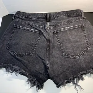 Abercrombie & Fitch mom shorts high rise black curve love women’s size 31/12 thumbnail 2
