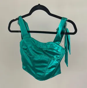 These Three Boutique crop Top NWT thumbnail 1