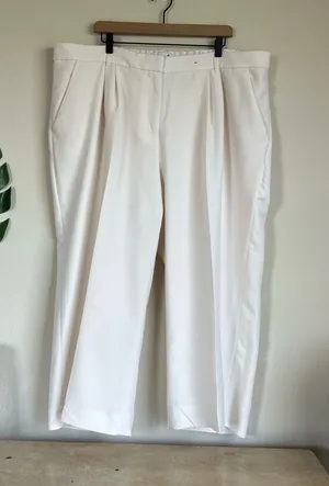 Abercrombie & Fitch Curve Love Tailored Wide Leg Crop Pants thumbnail 1