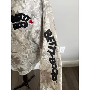 Fleischer Studios Betty Boop Camo Leaf Zip‎ Up Hoodie XL Tan Grey Graphic Back thumbnail 5