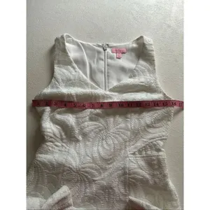 Lilly Pulitzer White Jacquard Sheath Dress Size 0 – Elegant Textured Floral Mini thumbnail 5