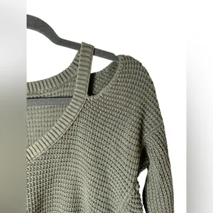 Free People Distressed Waffle Knit‎ Cold Shoulder Sweater Small Olive Green thumbnail 3