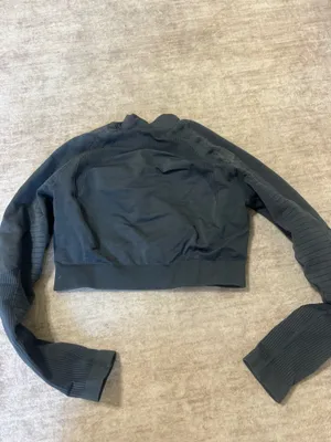 Alphalete Ozone Long sleeve top size small thumbnail 3