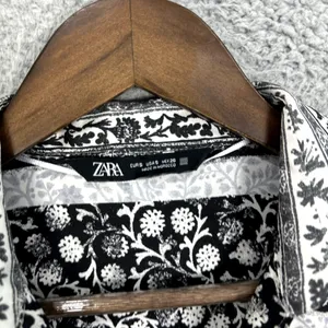 Zara Boho Patchwork Button Up Top Womens Small Black Paisley Indie Artsy‎ Blouse thumbnail 3