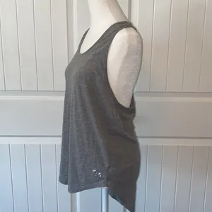 VS Pink GRAY YOGA TANK thumbnail 2