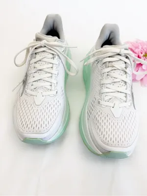 Saucony Guide 17 Women’s Running Shoes Lace Up Sneakers White Jade Green thumbnail 6