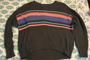 American Eagle Outfitters Sweater thumbnail 2