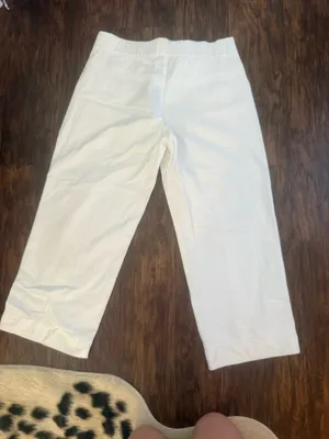 Nike White Capri Pants thumbnail 3