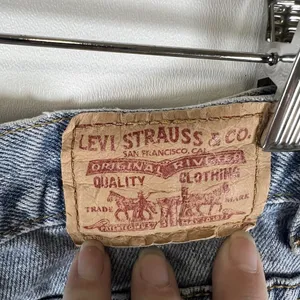 Vintage Levi’s 550 Relaxed‎ Tapered Jeans 100% Cotton | Size 14 M Casual 90’s thumbnail 8