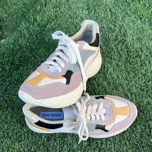 Steve Madden Stylish‎ Women's Multicolor Sneakers thumbnail 9