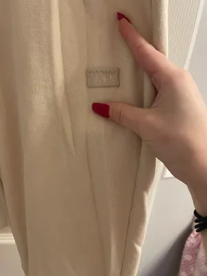 PINK Victoria’s Secret Sweatpants thumbnail 2